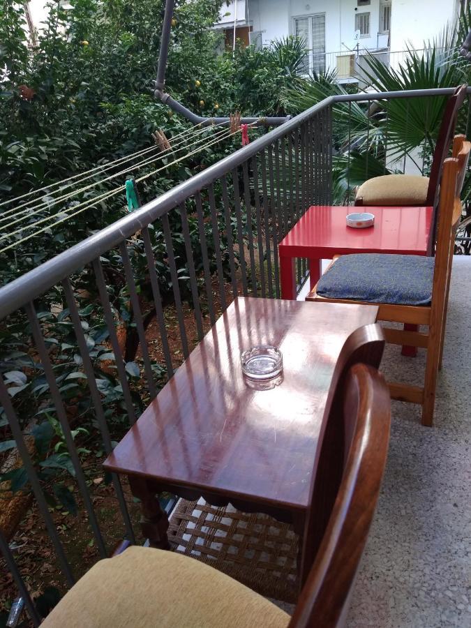 Flower Apartment-Hilton-Us Embassy 아테네 외부 사진